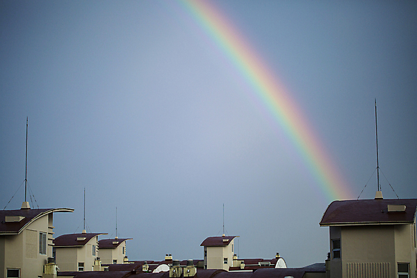 포토 JPG 주간 무지개 하늘 아파트 풍경 사람없음 야외 일산 동심 국내포토 자연요소 주택 경기도 파일형식