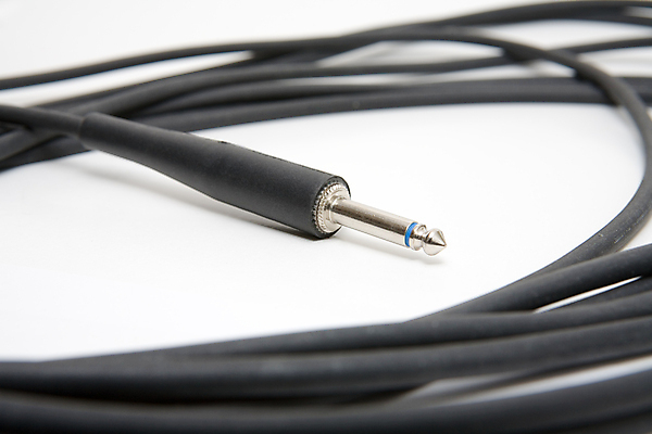 포토 JPG 해외이미지 선 음악 안내 사람없음 검은색 소리 장비 기타 플러그 연결 싱글 신호 오디오 철사 기어 입력 현재 해외포토 컬러 컨셉 현악기 문화예술 전자제품 파일형식 이미지허브