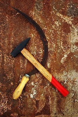 포토 JPG 해외이미지 문화 백그라운드 밭 교실 노동자 사람없음 빨간색 세트 파티 회색 공구 시골 깃발 업무 작업 역사 망치 물개 철 심볼 사인 부식 러시아 낫 혁명 공산주의 그런지 러시아인 소비에트 옛날 정치 철강 스타일 해외포토 서양인 직업 교육 유럽 컬러 컨셉 농업 포유류 학교 이벤트 바다동물 도구 파일형식 이미지허브