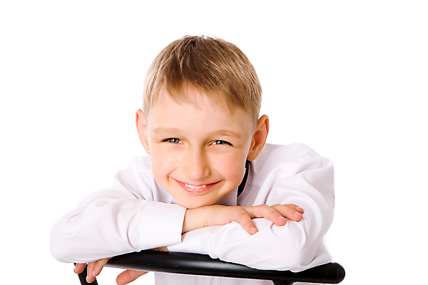 포토 JPG 해외이미지 백인 1 학생 라이프스타일 웰빙 행복 얼굴 어린이 남학생 셔츠 건강 관리 한명 미소 웃음 앉기 소년 금발 활발 기쁨 에너지 흰색 표현 호기심 흥분 7 고립 유일 표현성 해외포토 서양인 헤어스타일 남자 감정 컬러 컨셉 상의 모션 표정 사람 생활 신체부위 숫자 파일형식 이미지허브