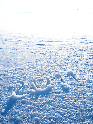 포토 JPG 해외이미지 1 계절 조각 백그라운드 컨셉 겨울 밭 텍스트 자연 벽지 휴가 새로움 사람없음 야외 세로 파란색 반짝임 태양 숫자 얼음 추위 달력 흰색 축하 인사 신용카드 눈송이 날짜 오스트리아 크리스탈 연도 묘사 언덕 사인 윤곽 카피스페이스 해외포토 자연요소 문자 유럽 컬러 농업 모션 눈_날씨 금융 공백 예절 광석 생태계 파일형식 이미지허브