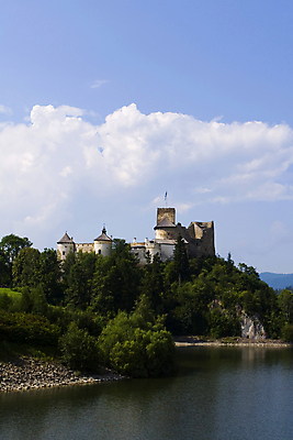 포토 JPG 해외이미지 전통문화 건축양식 동화 풍경 사람없음 물 탑 궁전 바위 성 중세 역사 보호 군용 싸움 대리석 폴란드 천연기념물 귀족 명승지 옛날 왕국 해외포토 자연요소 전통 건축물 건축 유럽 문화 컨셉 고건축 재료 모션 군대 돌_바위 파일형식 이미지허브