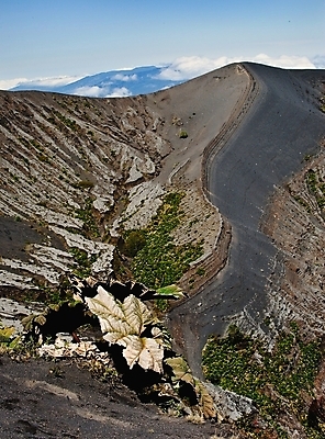 포토 JPG 해외이미지 공원 호수 여행 자연 하늘 불 산 사람없음 초록색 물 환경 미국 힘 회색 뜨거움 위험 폭발 땅 언덕 화산 분화구 용암 가스 공격적 신맛 유황 재 지진 해외포토 자연요소 공공시설 컬러 컨셉 북아메리카 맛 자연재해 생태계 파일형식 이미지허브