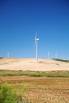 포토 JPG 해외이미지 구름 유럽 산업 밭 하늘 바람 나선형 사람없음 파란색 탑 힘 풍차 에너지 흰색 그룹 스페인 프로펠러 봉 방앗간 안달루시아 해외포토 자연요소 건축물 나라 컬러 무늬 농업 날씨 파일형식 이미지허브