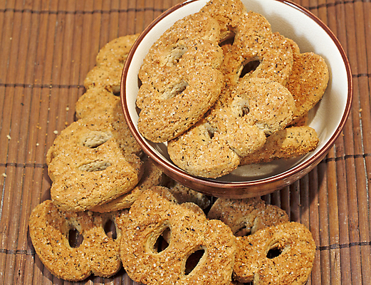 포토 JPG 해외이미지 접시 산업 커피 음식 백그라운드 곡선 휴가 디저트 주택 요리 사람없음 쌓기 쿠키 과자 검은색 이탈리아 우유 최고 달콤 아침식사 폐기물 설탕 굽기 먹기 만족 대륙 칼로리 산기슭 단절 우울증 진짜 페스츄리 맛있는 해외포토 식기 감정 유럽 음료 선 빵 컬러 모션 유제품 산 건물 식사 맛 질병 쓰레기 구이 파일형식 이미지허브