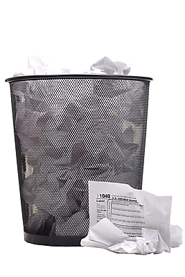 포토 JPG 해외이미지 종이 텍스트 사람없음 금융 펜 바구니 미국 던지기 쓰레기 폐기물 서비스 보고서 서식 문서 파일 법 관심 구김 세금 회복 해외포토 컨셉 북아메리카 모션 경제 필기구 파일형식 이미지허브