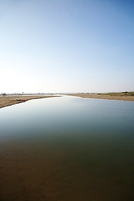 포토 JPG 해외이미지 유럽 호수 모래 바다 자연 휴가 풍경 사람없음 야외 물 여름 파란색 강 저수지 액체 스페인 대서양 안달루시아 수평선 해외포토 자연요소 계절 나라 컬러 생태계 파일형식 이미지허브