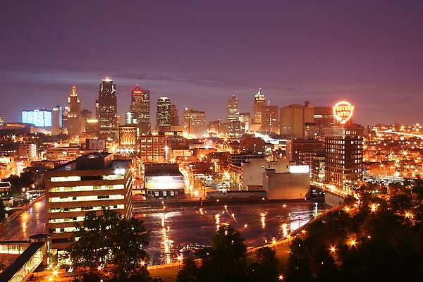 포토 JPG 해외이미지 구름 하늘 전등 사람없음 건물 도시풍경 도시 도심 야간 스카이라인 해외포토 자연요소 건축물 조명 풍경 파일형식 이미지허브