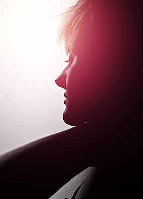 포토 JPG 해외이미지 모델 1 손 여자 감정 얼굴 음악 포즈 노래 형상 한명 사람 빛 금발 선글라스 뷰티 유행 꿈 화려 우아함 그늘 유혹 입술 명상 보케 회복 스타일 세련 해외포토 헤어스타일 안경 컨셉 문화예술 신체부위 파일형식 이미지허브