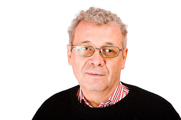 포토 JPG 해외이미지 백인 1 응시 할아버지 남자 안경 얼굴 생각 CEO 피곤 한명 사람 성인 머리 회색 슬픔 흰색 표현 비즈니스맨 기다림 좌절 60대 집중 분석 명상 어깨 고민 두통 문제 고립 심각 압력 우울증 적자 지능 혼란 해외포토 서양인 직업 시선 잡화 노년 감정 컬러 컨셉 비즈니스 모션 신체부위 직장인 질병 파일형식 이미지허브