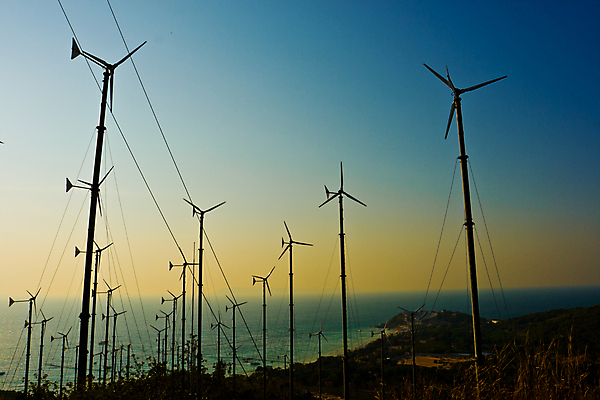 포토 JPG 해외이미지 산업 밭 태국 하늘 바람 사람없음 초록색 글로벌 농장 환경 탑 힘 재활용 풍차 발전기 에너지 칼날 역 보호 큼 회전 자원 세대 유지 내추럴 혁명 개발 생태학 이산화탄소 효율 공급 탄소 해외포토 자연요소 건축물 교육 아시아 컬러 컨셉 농업 교통시설 날씨 발전소 크기 친환경 파일형식 이미지허브