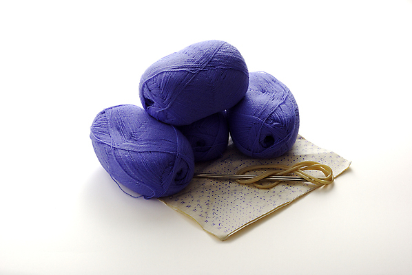 포토 JPG 해외이미지 백그라운드 패턴 공 취미 사람없음 흰색 뜨개질 실 바느질 니트 흰배경 부드러움 페이지 실타래 솜털 실뭉치 짜임 라일락 양모 필기체 핸드메이드 해외포토 문자 꽃 컬러 상의 무늬 직물 감각 파일형식 이미지허브