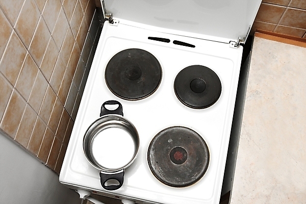 포토 JPG 해외이미지 식기 접시 음식 가사 가정 주택 요리 사람없음 내부 물 빛 반사 주방 에너지 흰색 뜨거움 오븐 냄비 난로 오브젝트 가스 끓이기 철강 해외포토 자연요소 컬러 모션 건물 가전제품 솥 난방기 파일형식 이미지허브