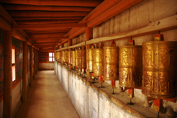 포토 JPG 해외이미지 문화 여행 불교 건축양식 사람없음 관광지 탑 중국 사찰 역사 황금 해외포토 건축물 건축 아시아 종교 종교건축 파일형식 이미지허브