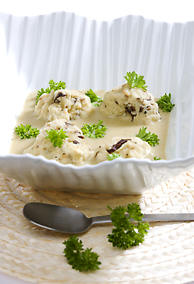 포토 JPG 해외이미지 그릇 접시 음식 실내 파슬리 요리 사람없음 내부 인테리어 숟가락 식사 닫기 크림 묘사 경단 영양분 정물화 해외포토 식기 디자인 채소 모션 수저 그림 파일형식 이미지허브