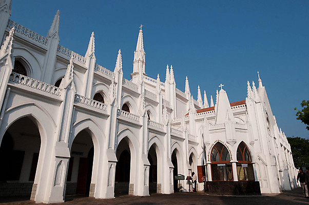 포토 JPG 해외이미지 전통 종교 여행 십자가 건축양식 사람없음 건물 성당 교회 여행객 수확 흰색 무덤 화려 역사 성자 신성 첨탑 남쪽 로마인 바실리카 숭배 옛날 해외포토 건축물 건축 컬러 컨셉 농업 종교건축 사람 인종 탑 방향 파일형식 이미지허브