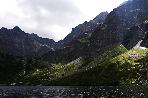포토 JPG 해외이미지 나무 유럽 호수 자연 하늘 산 파노라마 이끼 사람없음 야외 초록색 물 파란색 태양 봄 숲 큼 땅 첨탑 스카이라인 폴란드 해외포토 자연요소 식물 계절 나라 컬러 촬영기법 탑 크기 생태계 파일형식 이미지허브