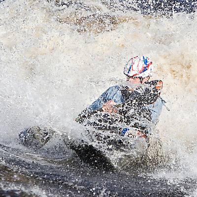 포토 JPG 해외이미지 라이프스타일 스포츠 파도 포즈 모션 자연 휴가 휴식 건강 사람 사람없음 야외 물 강 운동 힘 경쟁 젖음 에너지 추위 도전 안개 게임 개울 서핑 황무지 급류 보호 헬멧 위험 노 속도 흥분 카약 분무기 지역 추적 뱃놀이 해외포토 자연요소 감정 바다 컨셉 배_교통 놀이 날씨 생활 전통놀이 수상스포츠 보호장비 생태계 선박 파일형식 이미지허브