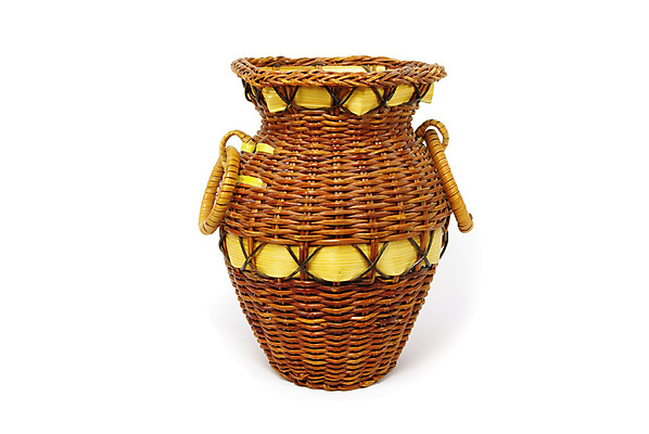 포토 JPG 해외이미지 식기 손 주방용품 손잡이 사람없음 갈색 노란색 수확 고리 구부린 버드나무 오브젝트 유기농 질감 함선 내추럴 고립 엮은 옛날 해외포토 나무 웰빙 컬러 생활용품 농업 배_교통 모션 신체부위 파일형식 이미지허브