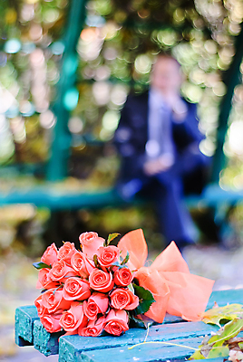 포토 JPG 해외이미지 꽃 꽃다발 결혼 신혼부부 자연 사람없음 야외 장식 빨간색 장미 축하 해외포토 식물 부부 컬러 컨셉 이벤트 생태계 신혼 파일형식 이미지허브