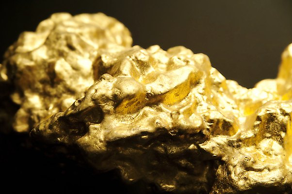 포토 JPG 해외이미지 조각 백그라운드 돈 사람없음 금융 빛 노란색 금속 검은색 행운 재산 황금 광석 보석 발굴 묘사 날것 보물 덩어리 고체 지질학 해외포토 교육 컬러 컨셉 재질 경제 파일형식 이미지허브