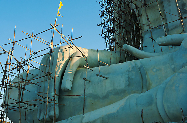 포토 JPG 해외이미지 전통 손 아시아 종교 문화 조각 여행 불교 태국 미술 동양인 사람없음 장식 조각상 교회 평화 침묵 활발 무대 사찰 화려 영혼 황금 집중 심볼 명상 장면 신성 뼈대 수도원 동쪽 빛망울 발판 숭배 스타일 해외포토 나라 컨셉 종교건축 문화예술 인종 건물 신체부위 빛 조형물 소리 방향 파일형식 이미지허브