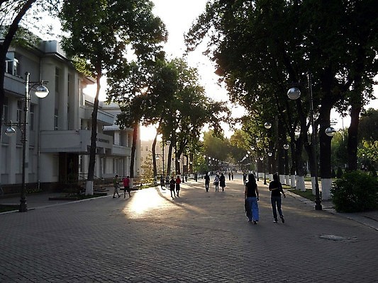 포토 JPG 해외이미지 공원 자연 풍경 사람없음 여름 도시 이슬람교 우즈베키스탄 해외포토 계절 공공시설 종교 생태계 중앙아시아 파일형식 이미지허브