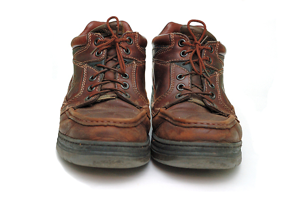 포토 JPG 해외이미지 여자 스포츠 운동화 신발 장신구 휴식 새로움 부츠 건강 사람없음 달리기 운동 갈색 유행 걷기 줄무늬 흰색 쌍 보호 시원함 엉덩이 가죽 연습 스니커즈 질감 복고 먼지 고무 기어 고립 디젤 선로 양발 중고 스타일 해외포토 레이스천 컬러 컨셉 무늬 모션 사람 신체부위 직물 파일형식 이미지허브