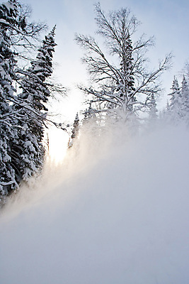 포토 JPG 해외이미지 나무 구름 계절 도로 백그라운드 겨울 자연 하늘 날씨 휴가 산 풍경 사람없음 야외 파란색 빛 태양 뷰티 냉동 얼음 침묵 추위 안개 흰색 나뭇가지 전원 시골 황무지 고독 숲 시원함 12월 북극 서리 장면 지역 멀리 깊이 해외포토 자연요소 식물 감정 길 컬러 교통시설 소리 날짜 전기에너지 극지방 생태계 파일형식 이미지허브