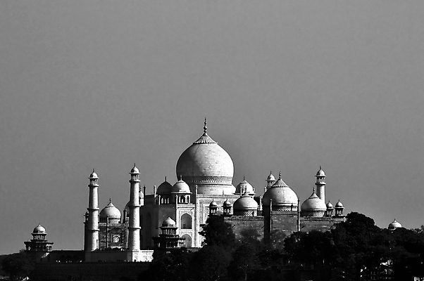 포토 JPG 해외이미지 감정 아시아 종교 문화 여행 건축양식 휴가 사람없음 건물 반짝임 세계 일출 탑 일몰 궁전 무덤 사찰 재산 황금 이슬람교 인도인 호기심 대리석 천연기념물 대칭 사당 아그라 해외포토 외국인 건축물 건축 나라 컨셉 고건축 재료 종교건축 모션 동양인 금융 노을 파일형식 이미지허브