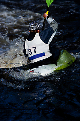 포토 JPG 해외이미지 라이프스타일 스포츠 파도 포즈 모션 자연 휴가 휴식 건강 한명 사람 야외 물 여름 강 운동 힘 경쟁 젖음 에너지 추위 도전 안개 게임 개울 서핑 황무지 급류 보호 헬멧 위험 노 속도 흥분 카약 분무기 지역 추적 뱃놀이 해외포토 자연요소 1 계절 감정 바다 컨셉 배_교통 놀이 날씨 생활 전통놀이 수상스포츠 보호장비 생태계 선박 파일형식 이미지허브