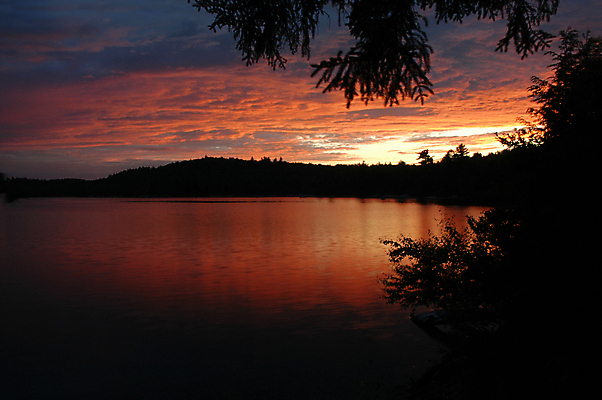 포토 JPG 해외이미지 호수 자연 아침 사람없음 빨간색 물 반사 일출 황혼 일몰 새벽 연못 황무지 야간 저녁 해외포토 주간 자연요소 컬러 노을 생태계 파일형식 이미지허브