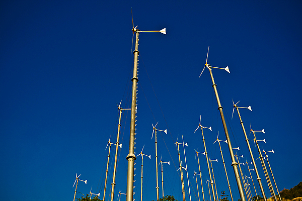 포토 JPG 해외이미지 산업 밭 태국 하늘 바람 사람없음 초록색 글로벌 농장 환경 탑 힘 재활용 풍차 발전기 에너지 칼날 역 보호 큼 회전 자원 세대 유지 내추럴 혁명 개발 생태학 이산화탄소 효율 공급 탄소 해외포토 자연요소 건축물 교육 아시아 컬러 컨셉 농업 교통시설 날씨 발전소 크기 친환경 파일형식 이미지허브
