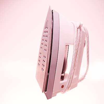 포토 JPG 해외이미지 1 옷 가정 주택 따뜻함 사람없음 뜨거움 구멍 수증기 철 오브젝트 준비 싱글 전자 다리미질 철강 해외포토 건물 파일형식 이미지허브