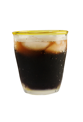 포토 JPG 해외이미지 길 음료 유리 사람없음 얼음 거품 추위 흰색 액체 자르기 큐브 오브젝트 상쾌 콜라 고립 소다 해외포토 자연요소 감정 컬러 모션 재질 탄산음료 파일형식 이미지허브