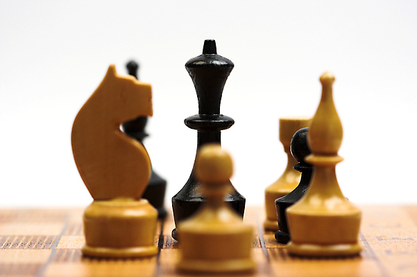 포토 JPG 해외이미지 비즈니스 성공 설계 아이디어 사람없음 목재 검은색 게임 흰색 비교 체스 선택 계획 대표 충돌 염원 해외포토 나무 컬러 컨셉 재료 놀이 파일형식 이미지허브