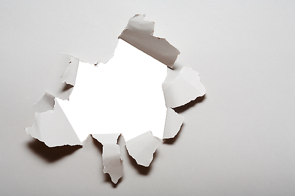 포토 JPG 해외이미지 종이 백그라운드 컨셉 출입구 프레임 사람없음 힘 펼침 구멍 탈출 질감 판지 고립 단절 해외포토 모션 파일형식 이미지허브