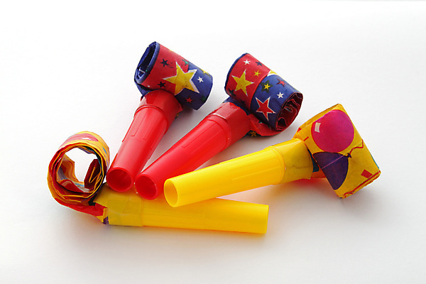 포토 JPG 해외이미지 행복 크리스마스 휴가 새해 기념 이벤트 사람없음 장식 빨간색 초록색 파란색 컬러풀 노란색 파티 보라색 축하 생일 흰배경 기회 고립 해외포토 기념일 감정 컬러 백그라운드 컨셉 흰색 파일형식 이미지허브