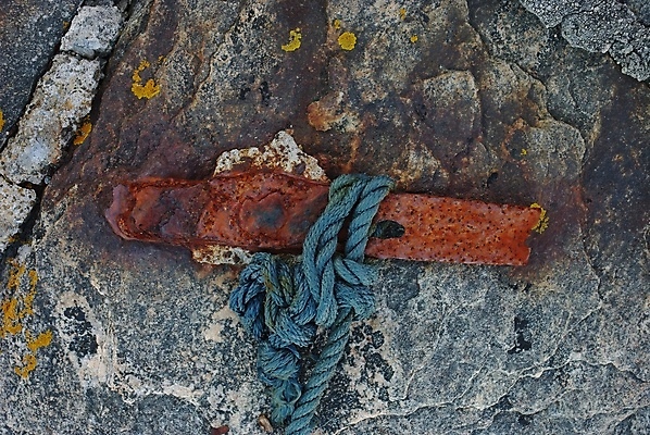 포토 JPG 해외이미지 도로 벽 파도 바다 오렌지 자연 하늘 넥타이 낚시 항해 사람없음 야외 빨간색 물 갈색 금속 항구 반지 보트 보호 접속 철 부식 방파제 보안 포트 보험 뱃놀이 옛날 해외포토 자연요소 잡화 공공시설 길 컬러 컨셉 배_교통 과일 장신구 교통시설 재질 레저 안전 전통놀이 생태계 파일형식 이미지허브