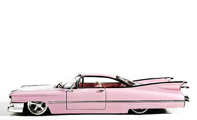 포토 JPG 해외이미지 분홍색 자동차 사람없음 미국 꿈 운전 수확 바퀴 클래식 승차 지느러미 자동 해외포토 육상교통 컬러 컨셉 북아메리카 농업 모션 파일형식 이미지허브