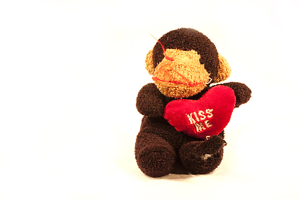 포토 JPG 해외이미지 직업 어린이 병원 선물 사랑 미소 사람없음 빨간색 장난감 약 머리 건강관리 듣기 고통 시험 환자 하트 원숭이 유머 수술 맥박 위생 질병 상처 오브젝트 부드러움 유인원 테라피 고립 소아과의사 해로움 해외포토 모양 교육 감정 컬러 컨셉 포유류 의학 모션 표정 건강 관리 사람 신체부위 치료 뷰티 의사 감각 파일형식 이미지허브