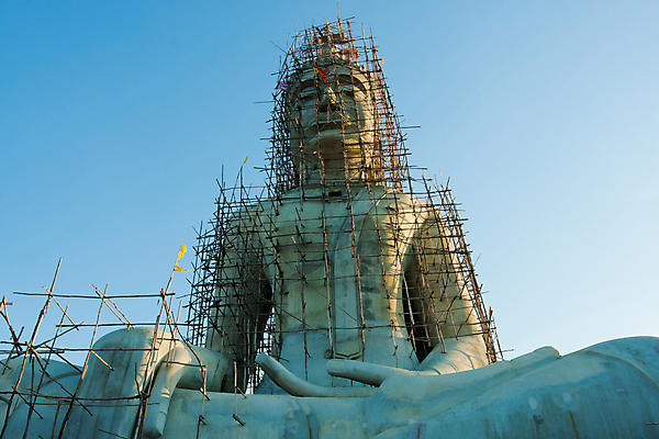 포토 JPG 해외이미지 전통 아시아 종교 문화 조각 여행 불교 태국 미술 동양인 사람없음 장식 조각상 교회 평화 침묵 활발 무대 사찰 화려 영혼 황금 집중 심볼 명상 장면 신성 뼈대 수도원 동쪽 빛망울 발판 숭배 스타일 해외포토 나라 컨셉 종교건축 문화예술 인종 건물 빛 조형물 소리 방향 파일형식 이미지허브