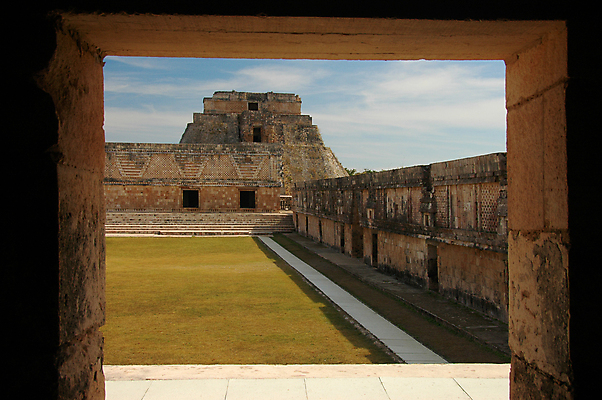 포토 JPG 해외이미지 종교 문화 여행 멕시코 사람없음 관광지 사찰 역사 중앙아메리카 폐허 피라미드 마야 고고학 숭배 해외포토 건축물 교육 북아메리카 종교건축 아메리카 마야문명 랜드마크 파일형식 이미지허브