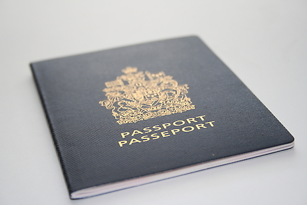 포토 JPG 해외이미지 여행 사람없음 공항 확인 문서 보안 여권 신분증 해외포토 교통시설 안전 증명서 파일형식 이미지허브