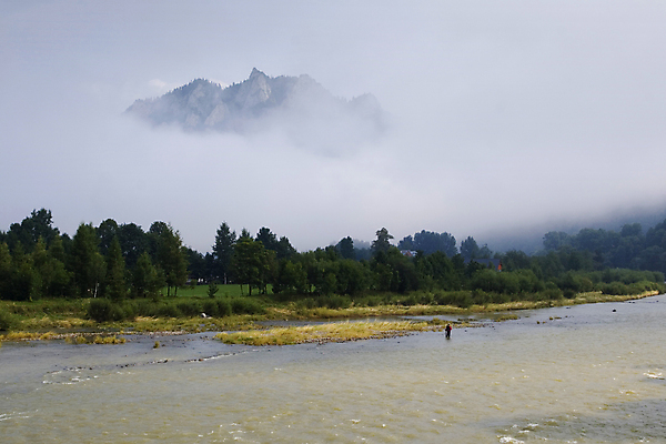 포토 JPG 해외이미지 나무 유럽 호수 자연 하늘 산 파노라마 이끼 풍경 사람없음 야외 초록색 물 여름 파란색 태양 봄 바위 숲 큼 땅 첨탑 스카이라인 폴란드 해외포토 자연요소 식물 계절 나라 컬러 촬영기법 탑 돌_바위 크기 생태계 파일형식 이미지허브