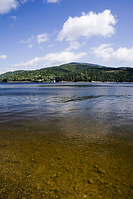 포토 JPG 해외이미지 나무 유럽 호수 자연 하늘 산 파노라마 이끼 풍경 사람없음 야외 초록색 물 여름 파란색 태양 봄 바위 숲 큼 땅 첨탑 스카이라인 폴란드 해외포토 자연요소 식물 계절 나라 컬러 촬영기법 탑 돌_바위 크기 생태계 파일형식 이미지허브