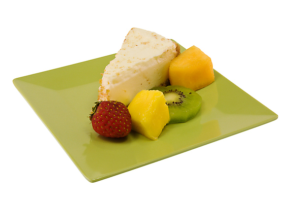 포토 JPG 해외이미지 접시 길 음식 조각 오렌지 과일 딸기 디저트 키위 사람없음 초록색 노란색 케이크 흰색 달콤 자르기 파인애플 고립 해외포토 식기 컬러 모션 맛 열대과일 파일형식 이미지허브