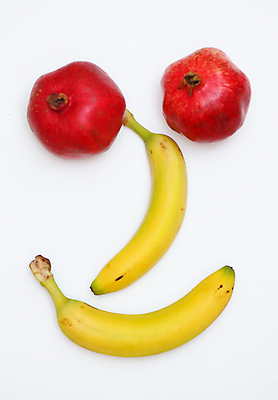 포토 JPG 해외이미지 식물 열매 행복 얼굴 음식 백그라운드 잎 농업 다이어트 토마토 채소 과일 자연 바나나 건강 창조 씨앗 미소 사람없음 빨간색 초록색 농작물 노란색 식사 저녁식사 껍질 흰색 신선 유머 만화 먹기 배고픔 가득함 오브젝트 유기농 비타민 고립 숙성 채식주의자 특별함 표현성 해외포토 웰빙 감정 산업 컬러 컨셉 모션 표정 신체부위 생태계 채식 영양소 파일형식 이미지허브