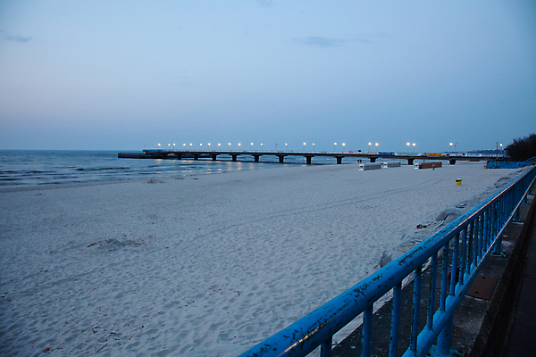 포토 JPG 해외이미지 유럽 모래 바다 여행 건축양식 자연 하늘 사람없음 물 파란색 항구 침묵 산책 도시 포트 폴란드 생태학 해외포토 자연요소 교육 건축 나라 컬러 교통시설 휴식 소리 생태계 파일형식 이미지허브