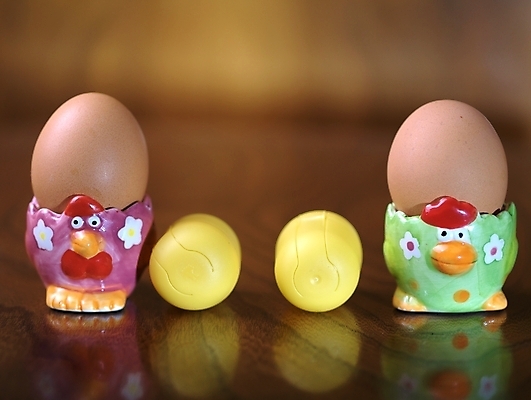 포토 JPG 해외이미지 전통 기독교 종교 음식 2 부활절 사람없음 장식 컬러풀 계란 봄 암탉 해외포토 계절 기념일 컬러 알 닭 암컷 파일형식 이미지허브